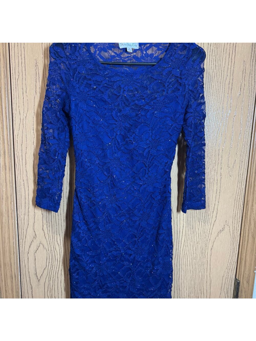 Blue sparkle dress size small ❤️